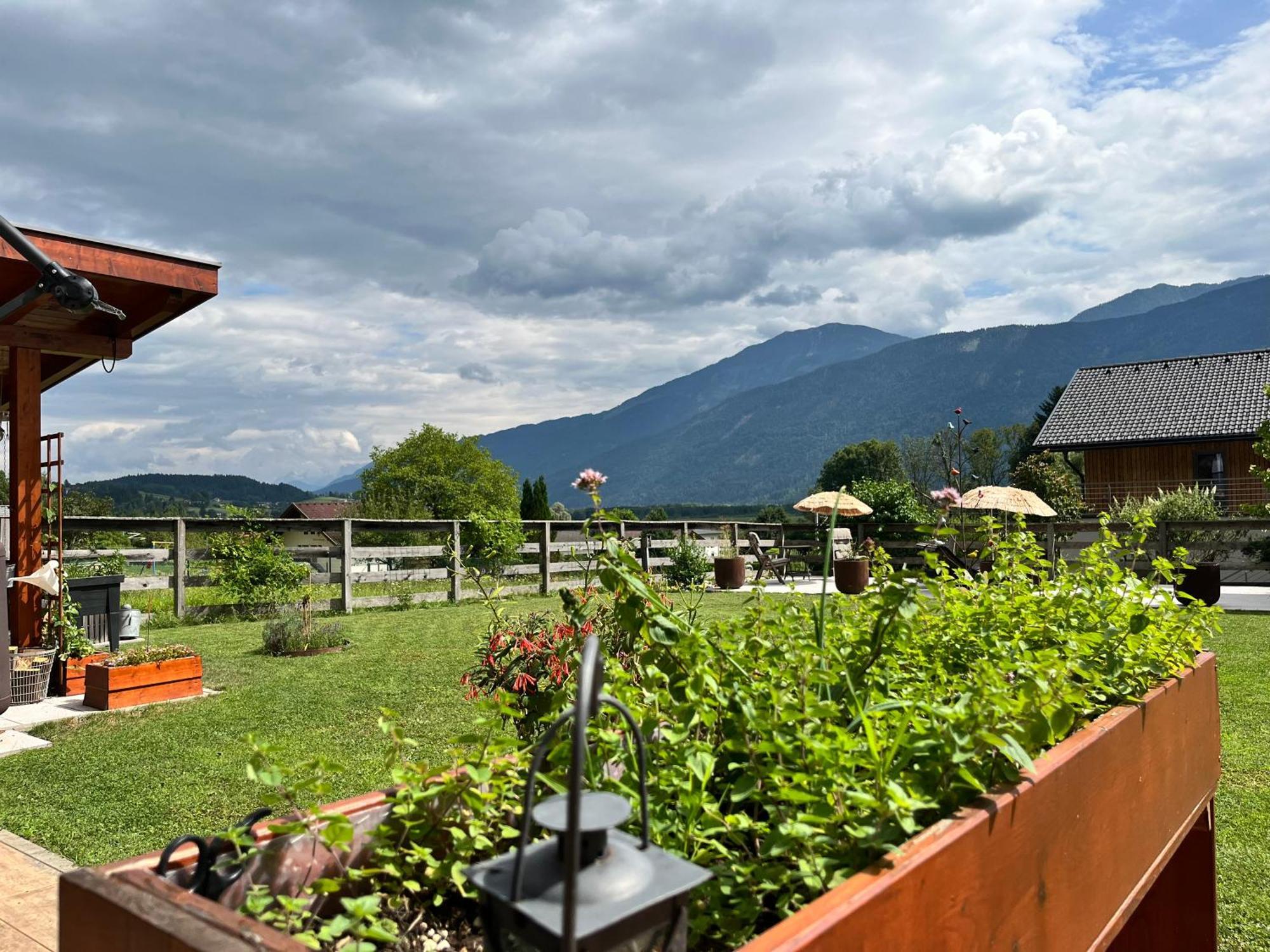 Tom'S Huette Apartment Hermagor-Pressegger See Bagian luar foto